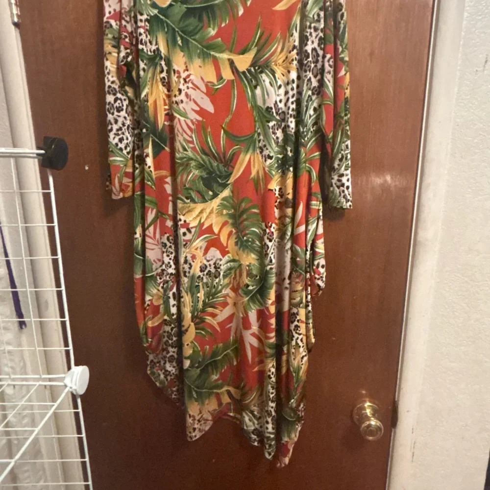 Tropical Print Maxi Dress - Picture 9 of 16